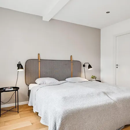 In With Panoramic Views Of The Bay And Mols Mountains *